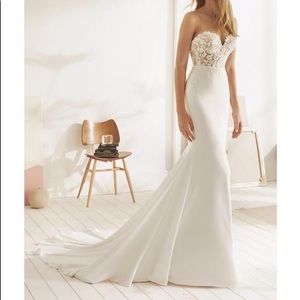 Pronovias Omura dress